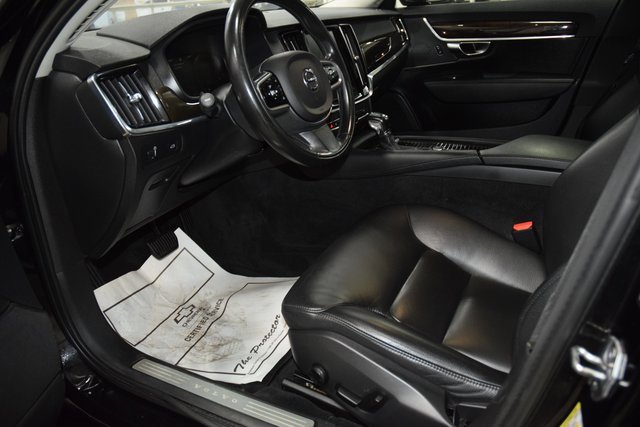 Used 2018 Volvo S90 T5 Momentum w/ Convenience Package image 35