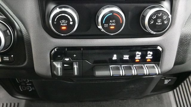 Used 2023 RAM 1500 Big Horn AWD/4WD image 29