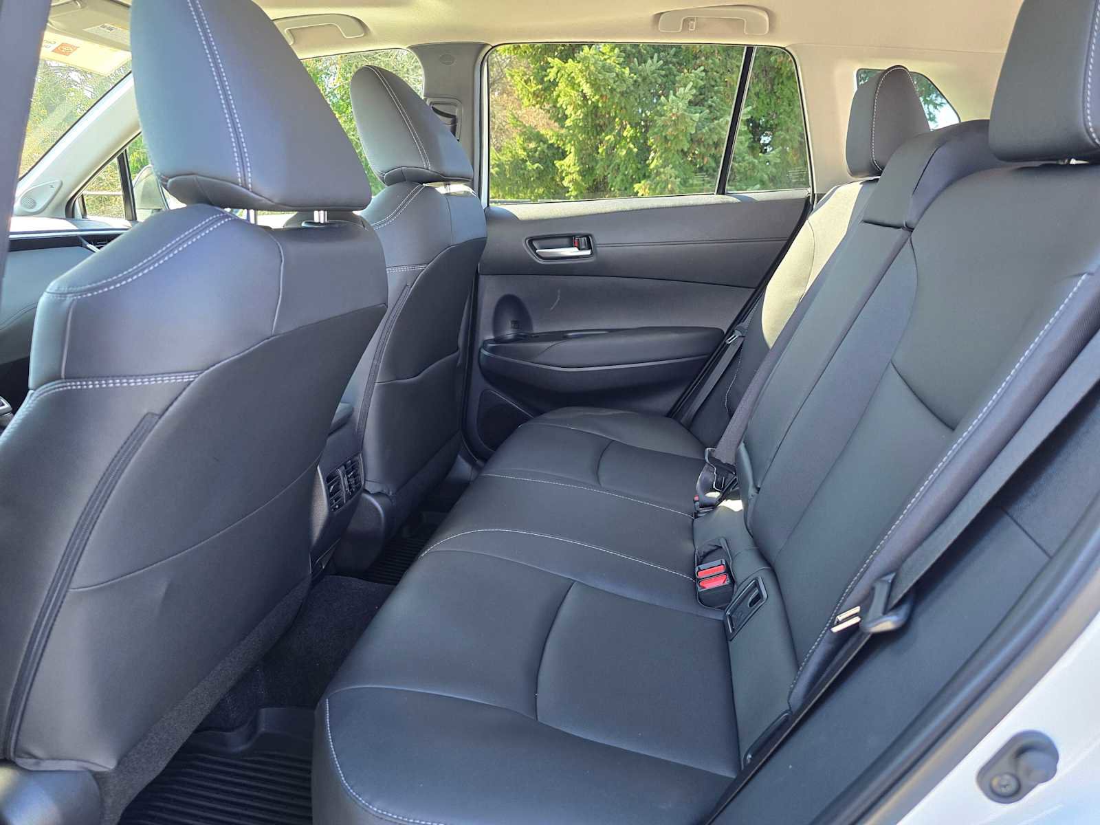 Used 2026 Toyota Corolla Cross XLE w/ Convenience Package image 17