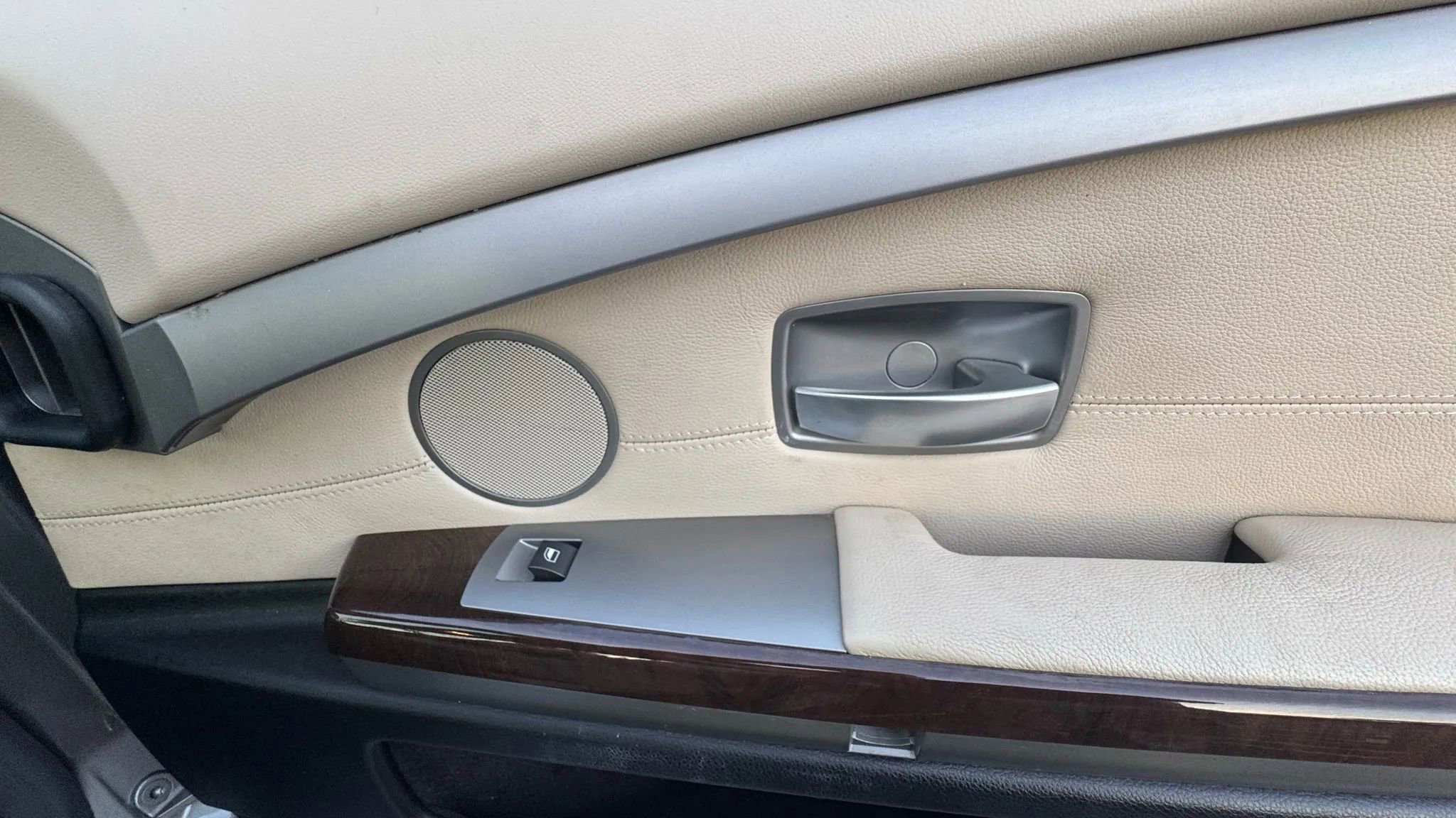 Used 2006 BMW 750Li image 28