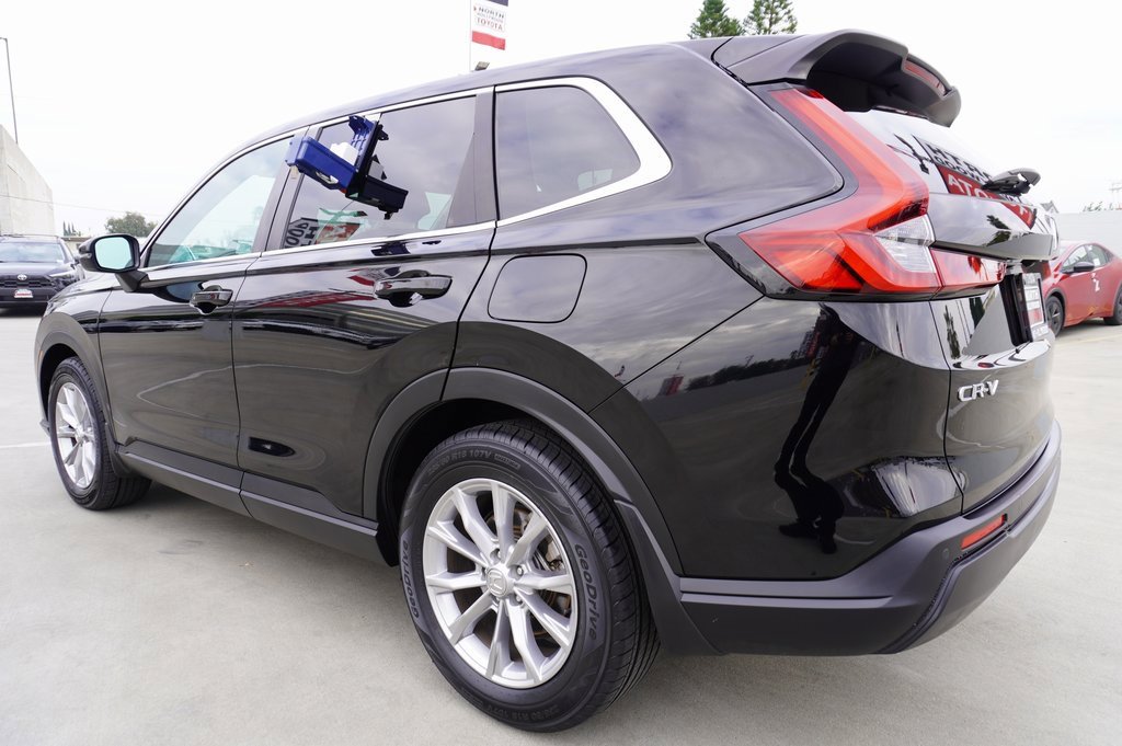 Used 2023 Honda CR-V EX-L image 5