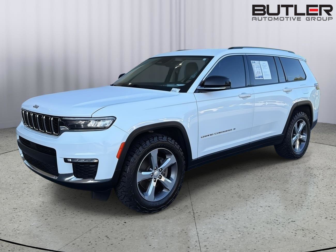 Used 2021 Jeep Grand Cherokee L Limited AWD/4WD image 2