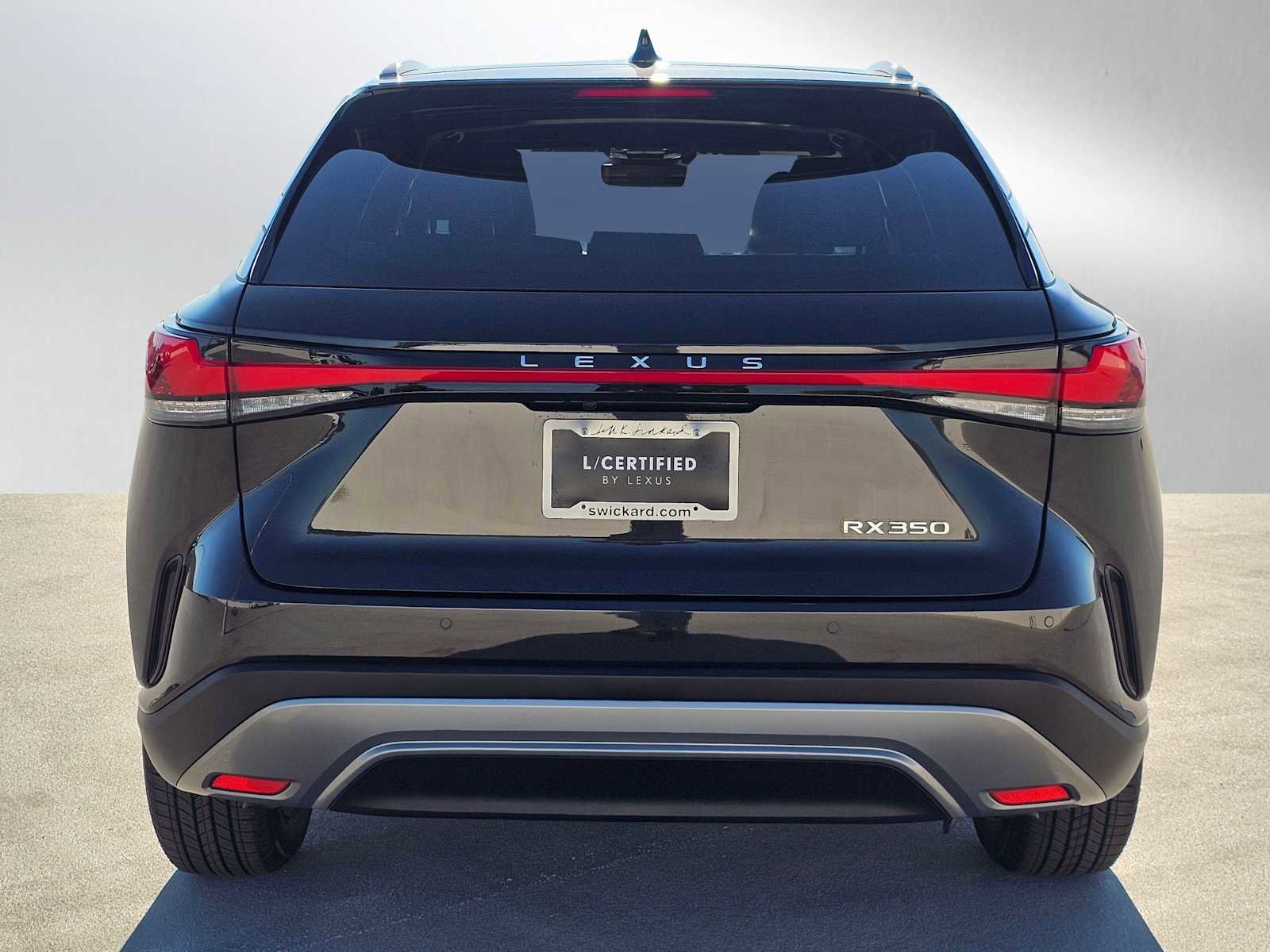 Certified 2024 Lexus RX 350 Premium w/ Accessory Package (Z1) image 4