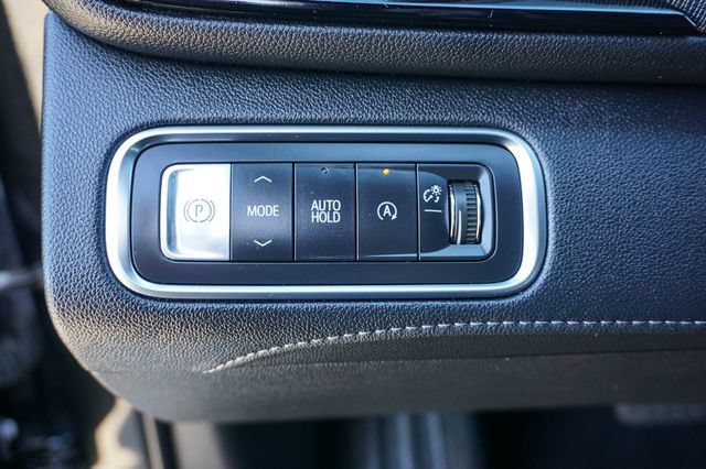 Used 2025 Buick Enclave Preferred FWD image 16