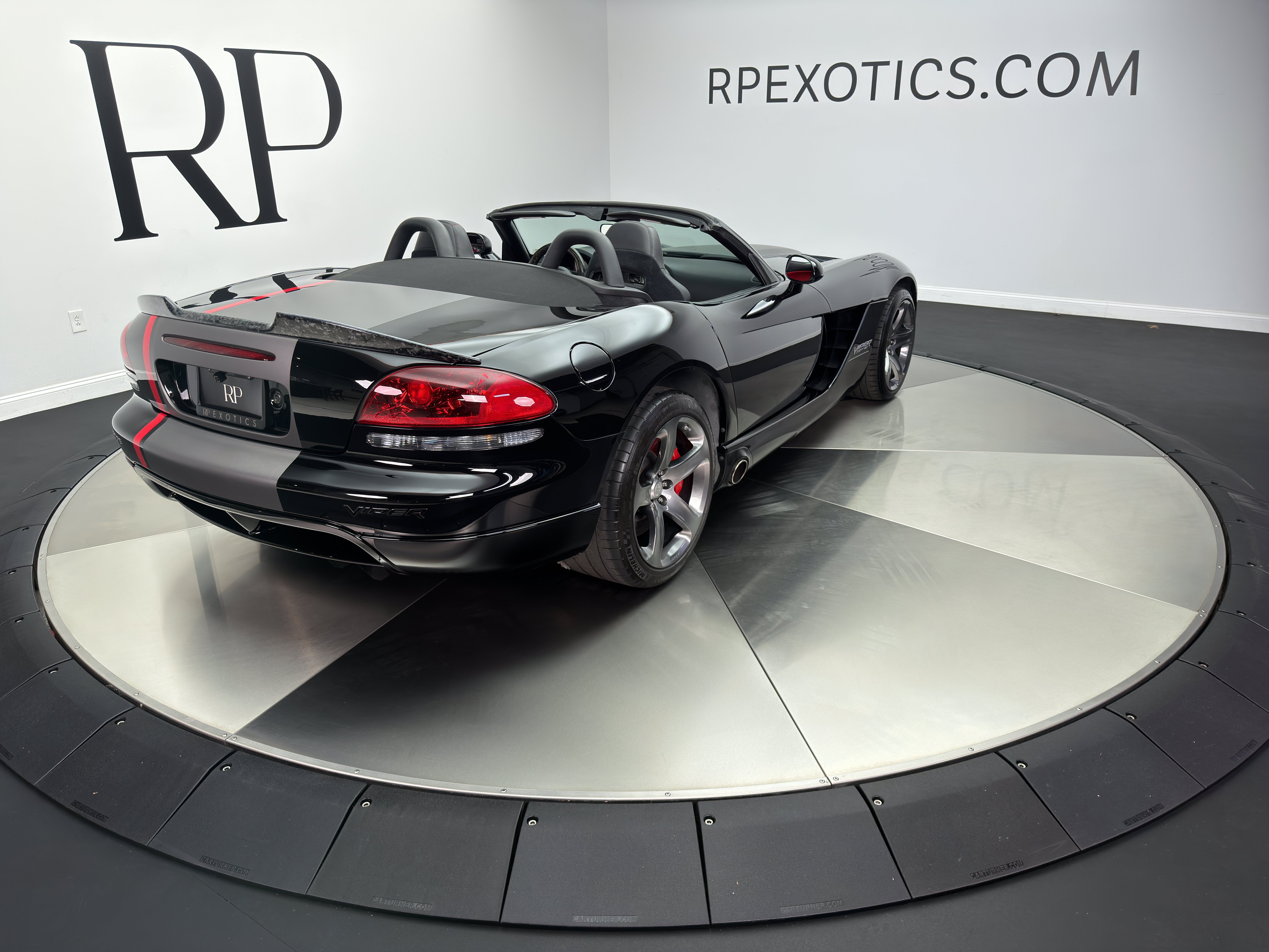Used 2008 Dodge Viper SRT-10 w/ Protection Group RWD image 7