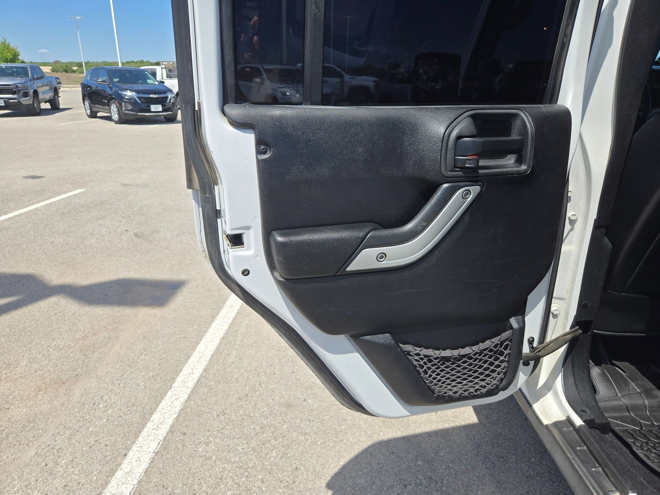 Used 2013 Jeep Wrangler Unlimited Sahara w/ Trailer Tow Group AWD/4WD image 13