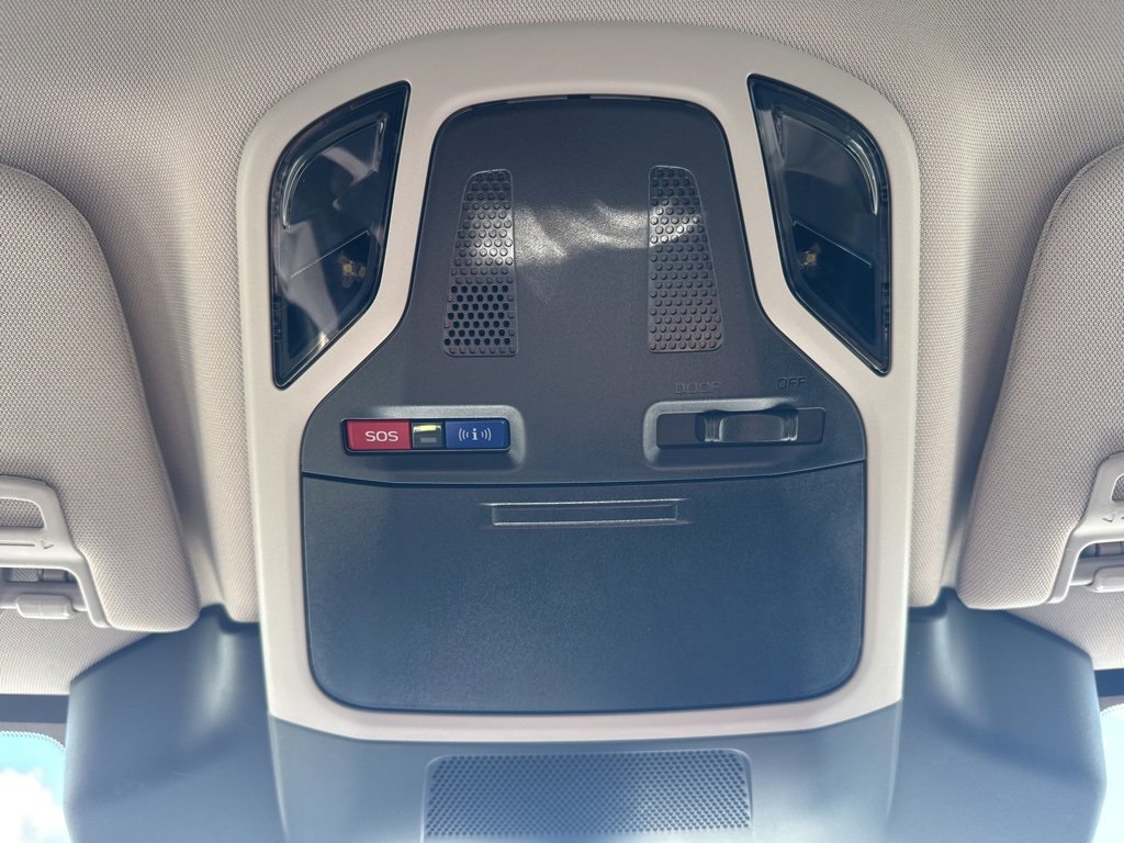 Certified 2025 Subaru Outback Premium image 37