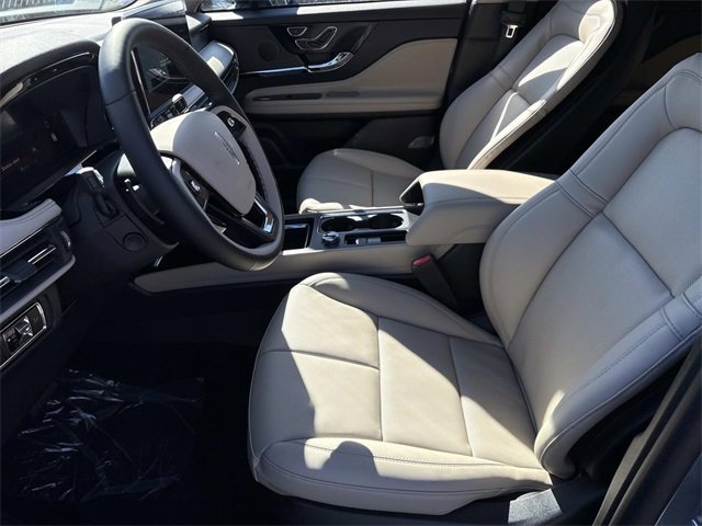 New 2026 Lincoln Corsair Premiere image 23