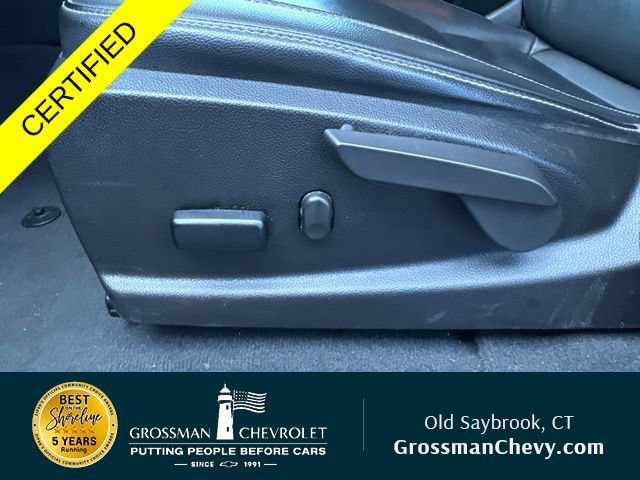 Used 2022 Chevrolet Colorado Z71 AWD/4WD image 11