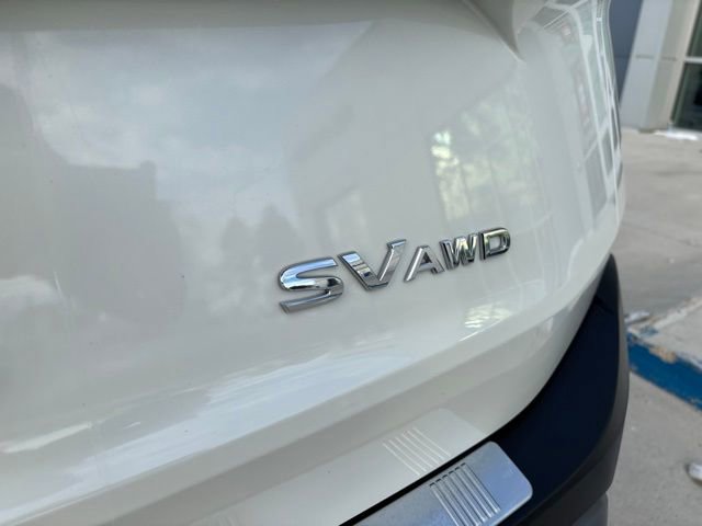 Used 2023 Nissan Rogue SV image 11