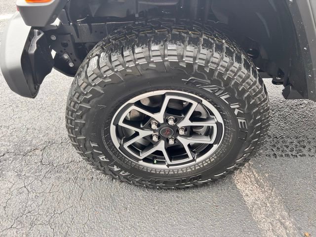 New 2025 Jeep Gladiator Rubicon w/ Convenience Group image 5