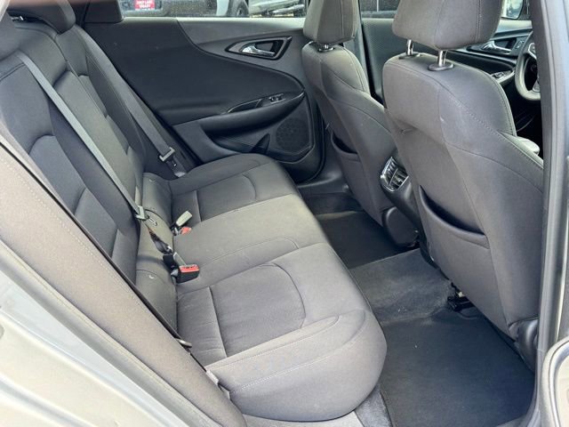 Used 2020 Chevrolet Malibu LT FWD image 16