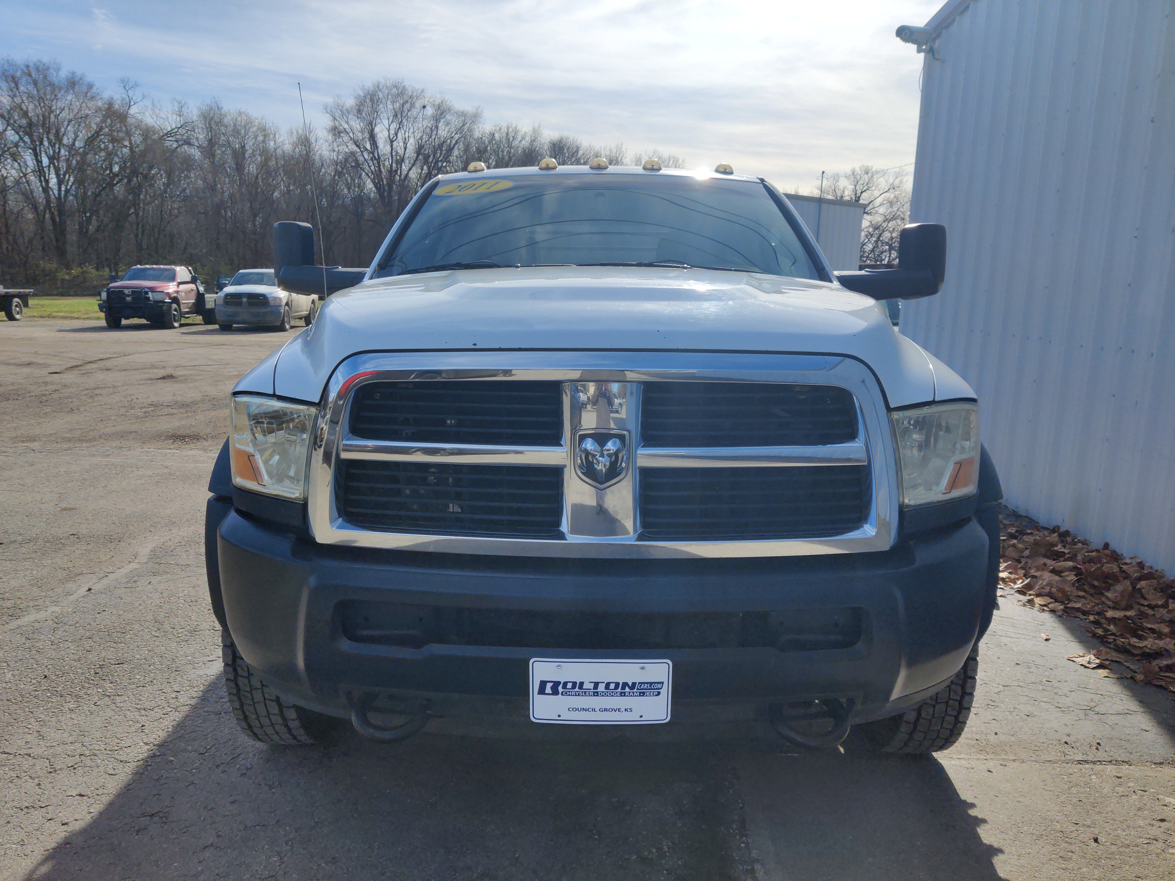 Used 2011 RAM 5500 ST image 7