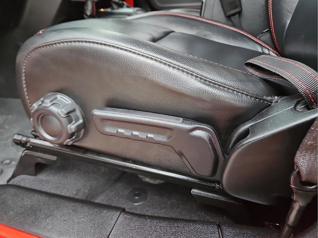 Used 2021 Jeep Wrangler Unlimited Rubicon image 14