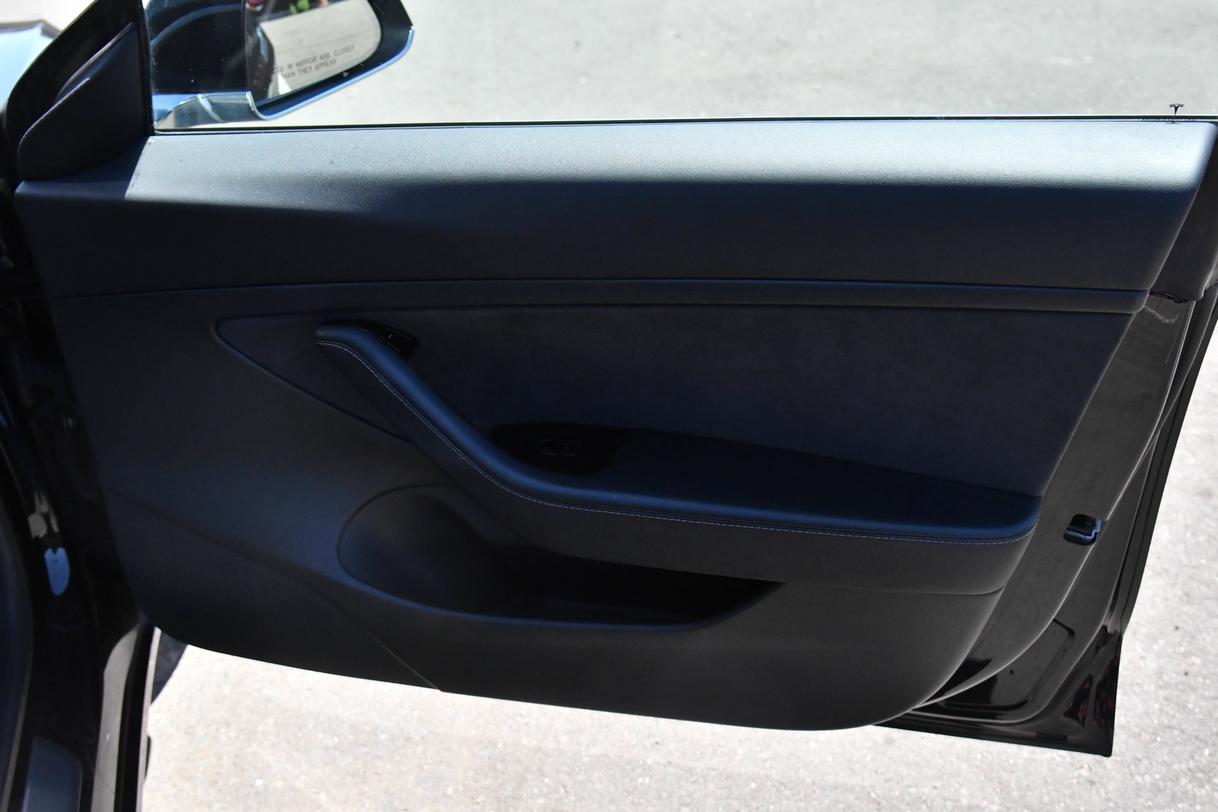 Used 2020 Tesla Model 3 Standard Range RWD image 38