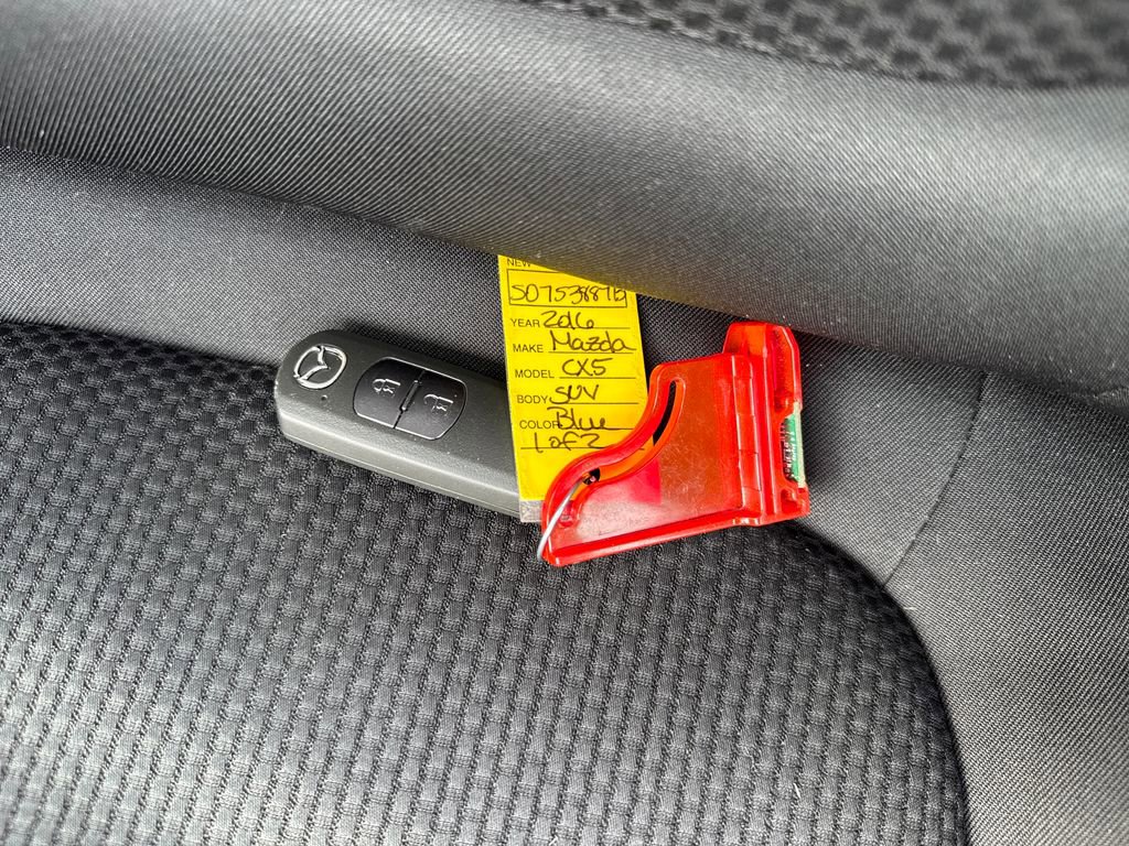 Used 2016 MAZDA CX-5 Touring w/ Bose/Moonroof Package image 29