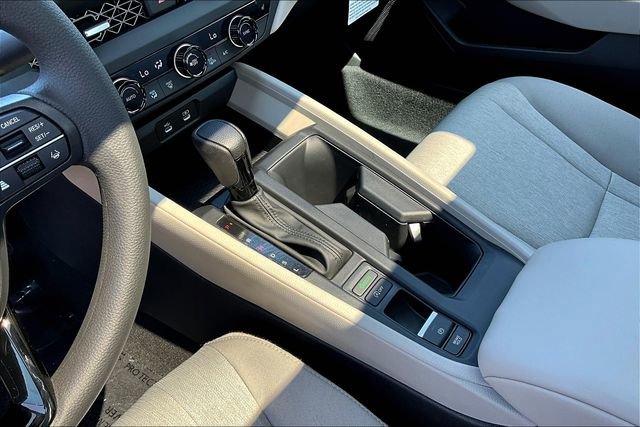 New 2025 Honda Accord SE image 9
