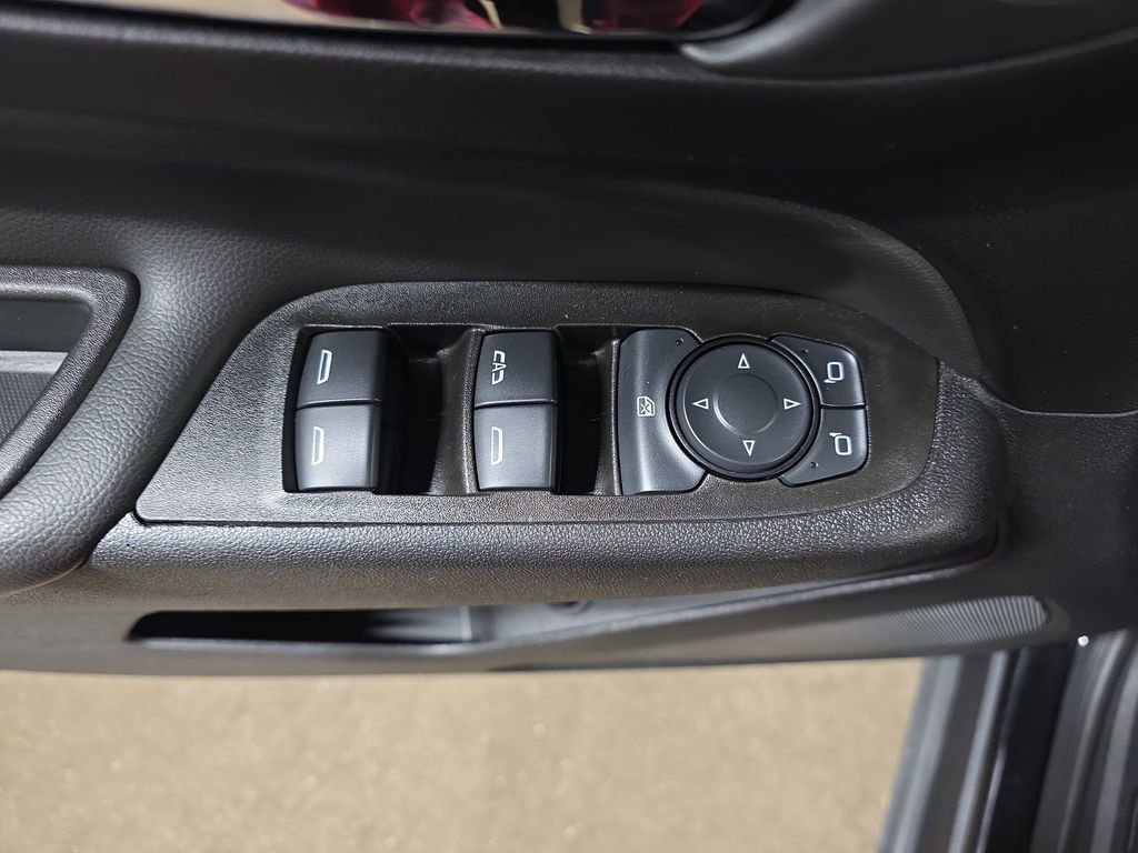 Used 2024 Chevrolet Equinox LT image 27