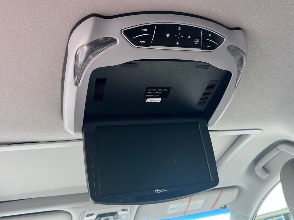 Used 2014 Toyota Sienna XLE FWD image 12