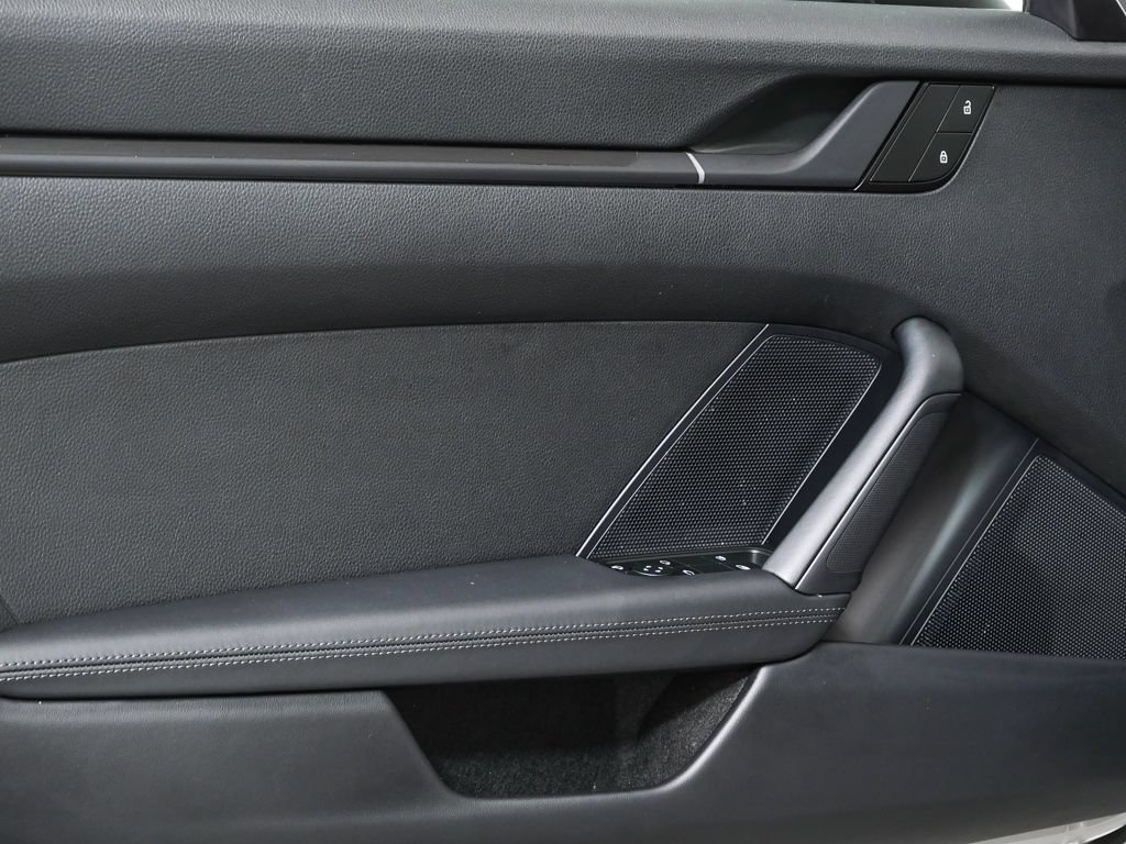 Certified 2025 Porsche 911 Carrera RWD image 6