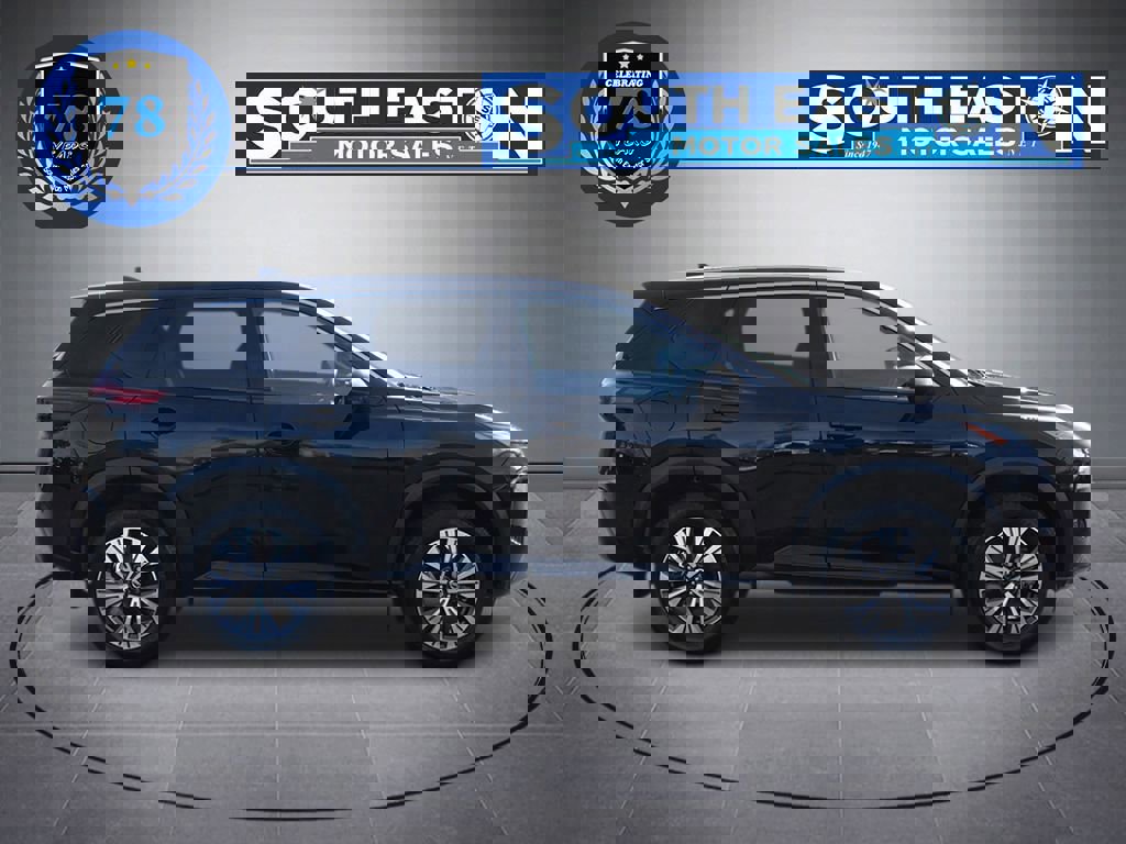 Used 2021 Nissan Rogue SV image 8