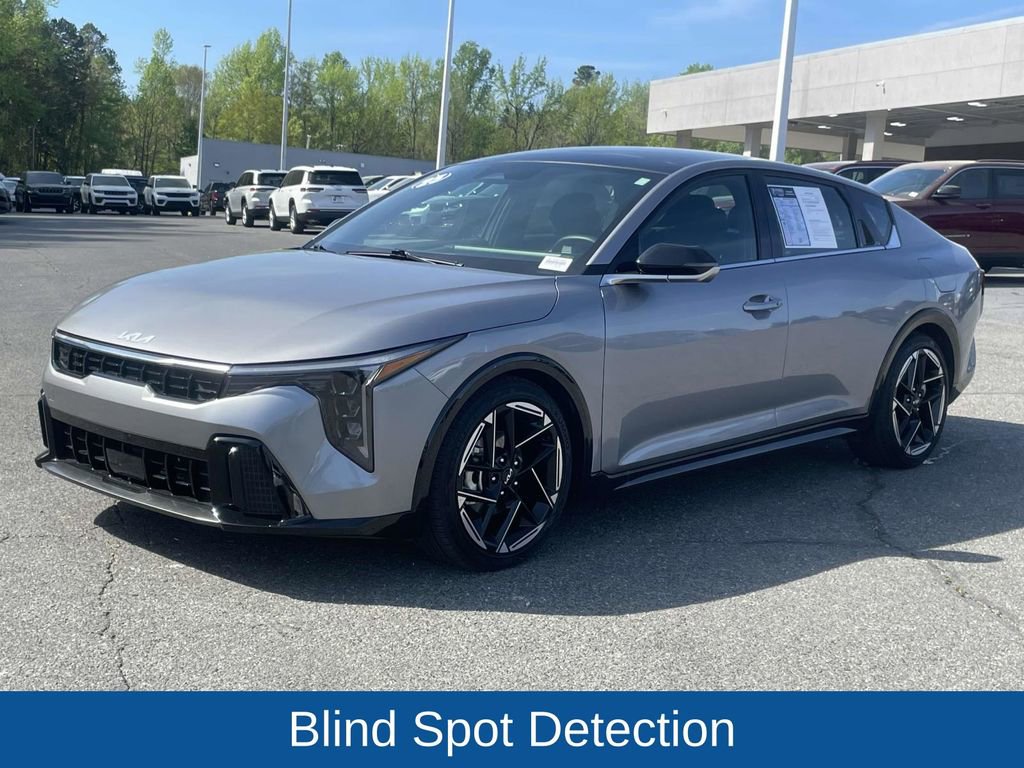 Used 2025 Kia K4 GT-Line w/ GT-Line Sunroof Package image 4
