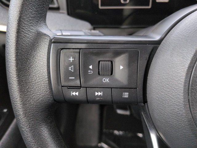 Used 2025 Nissan Kicks SV FWD image 22