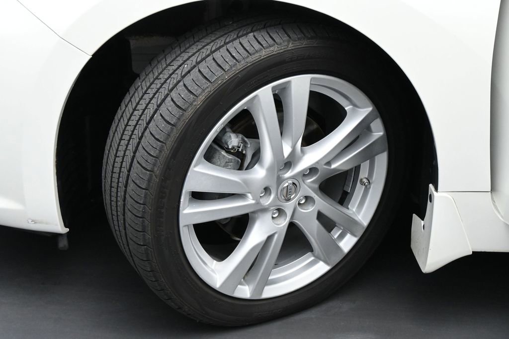 Used 2017 Nissan Altima 3.5 SL w/ 3.5SL Technology Package FWD image 18