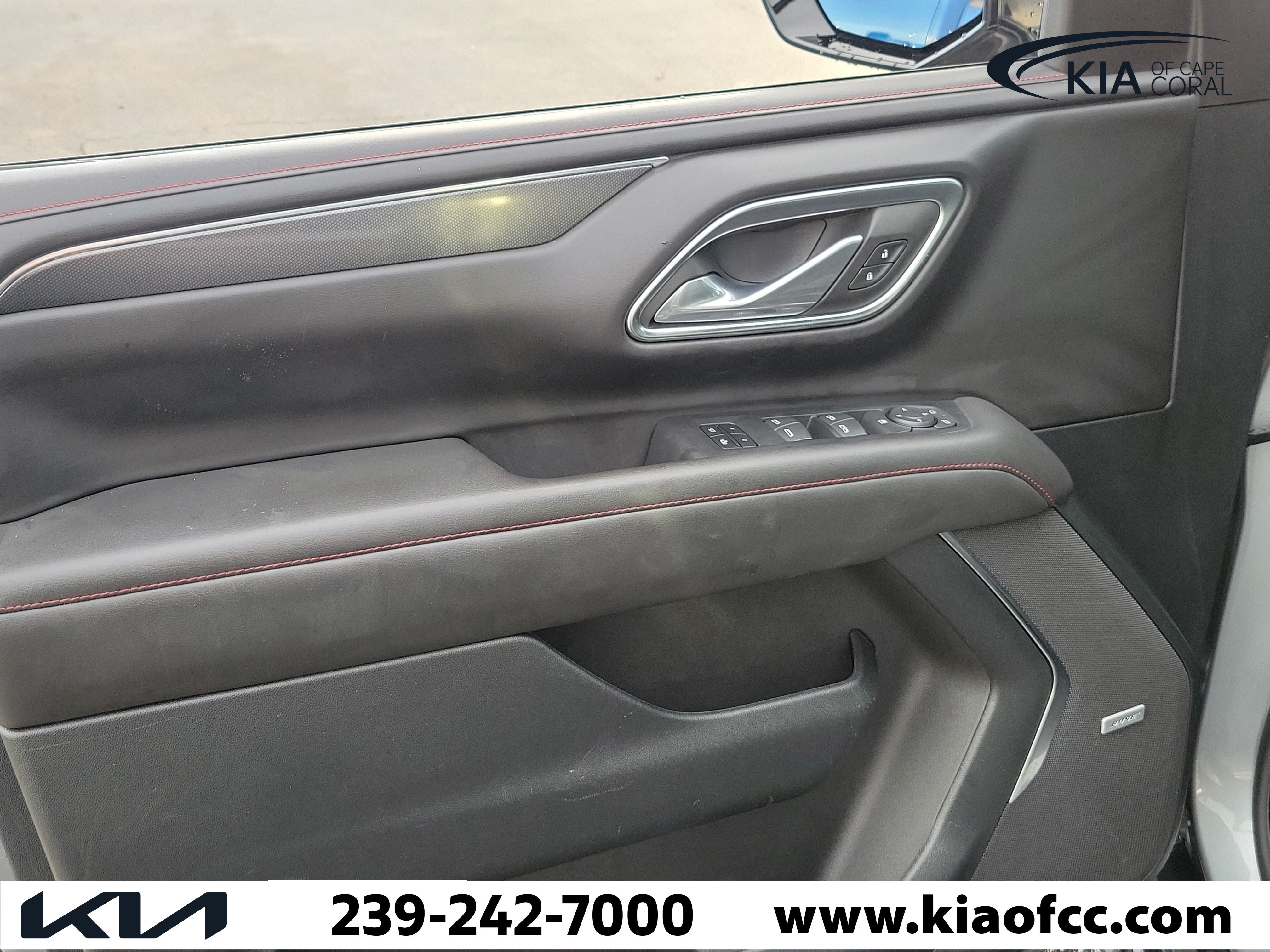 Used 2024 Chevrolet Suburban RST RWD image 24