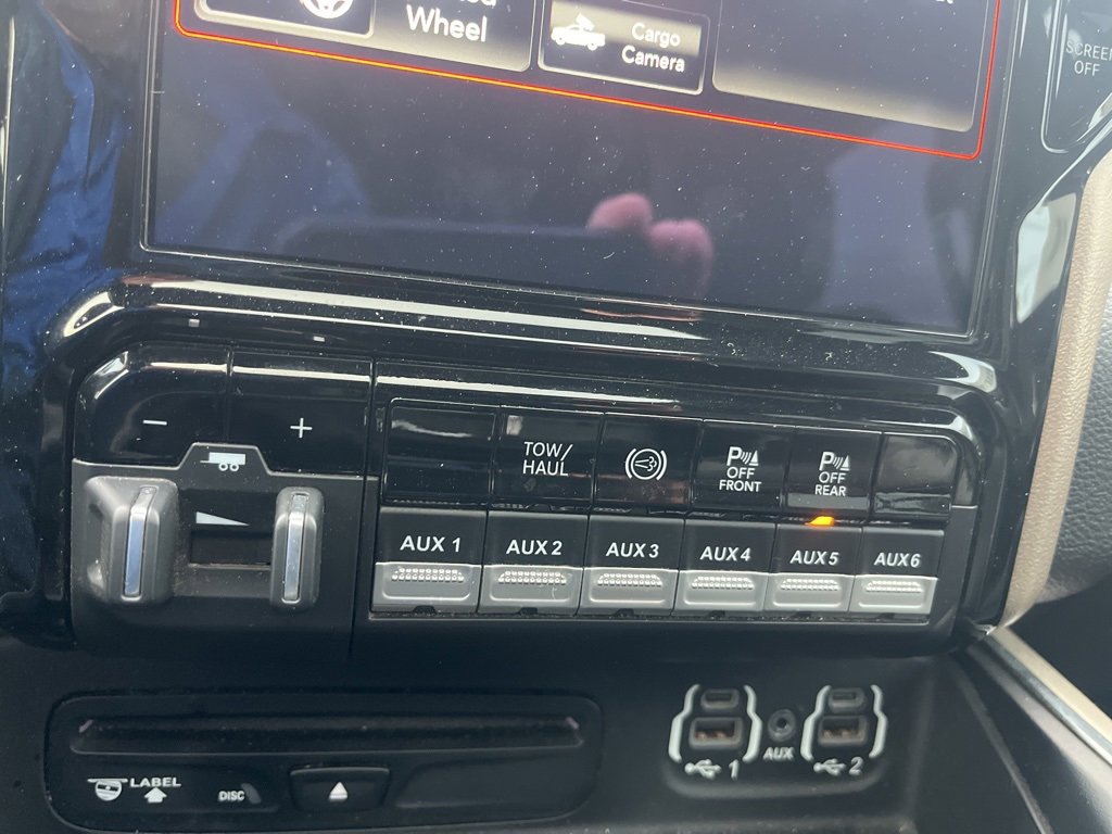 Used 2019 RAM 3500 Laramie image 16