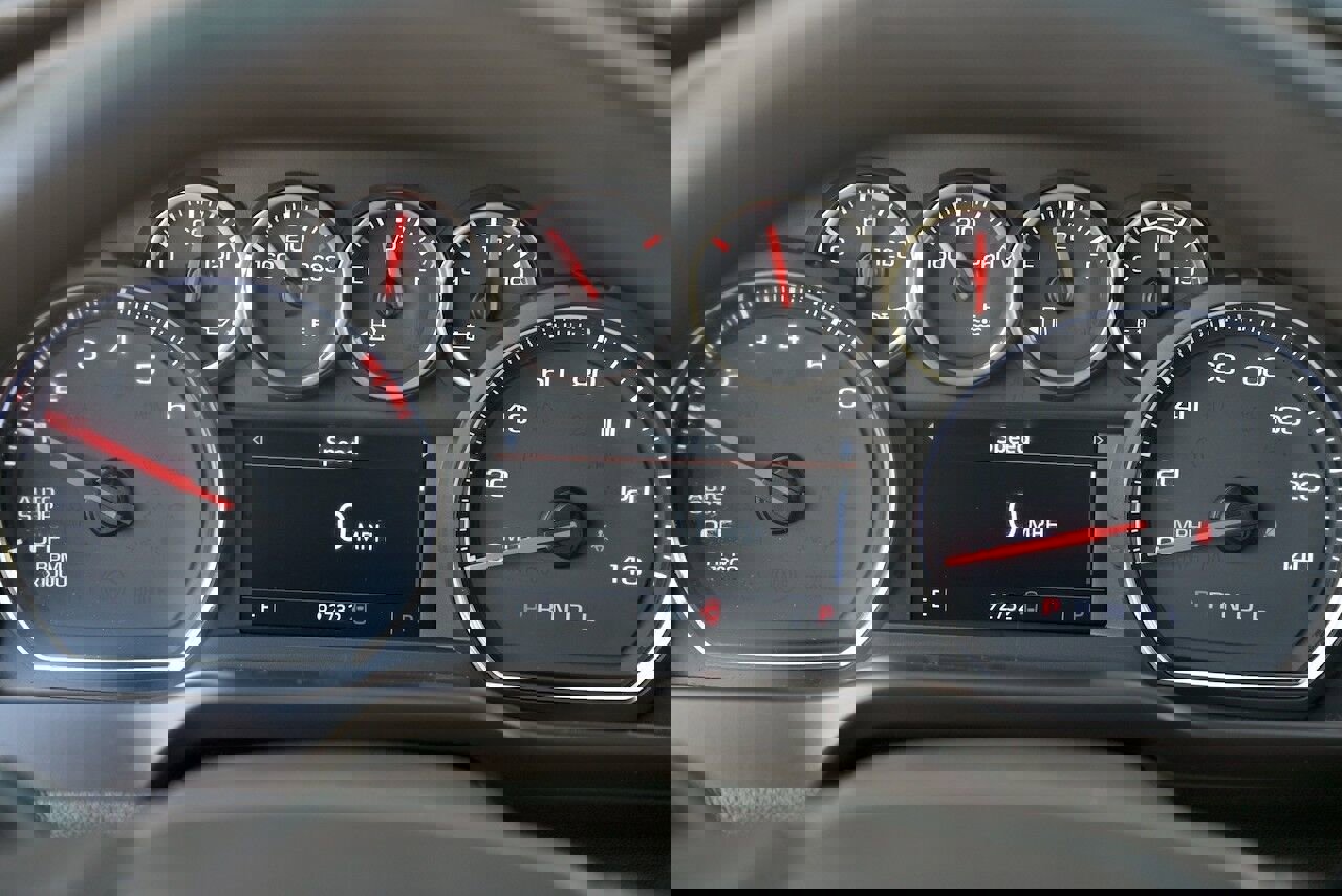 Used 2020 Chevrolet Silverado 1500 LT image 23