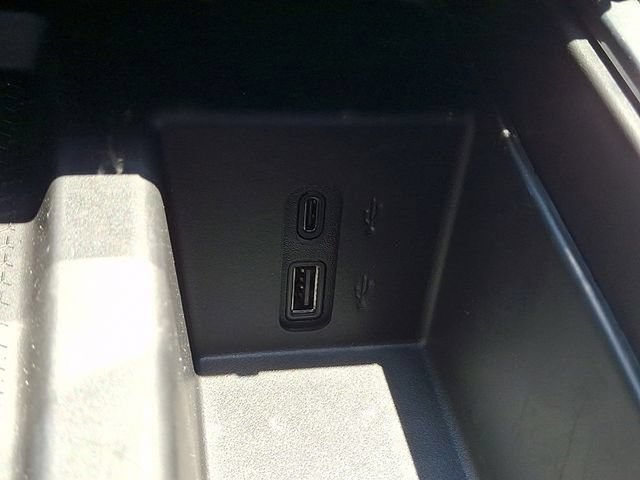 New 2026 GMC Acadia Elevation w/ Elevation Premium Package FWD image 17