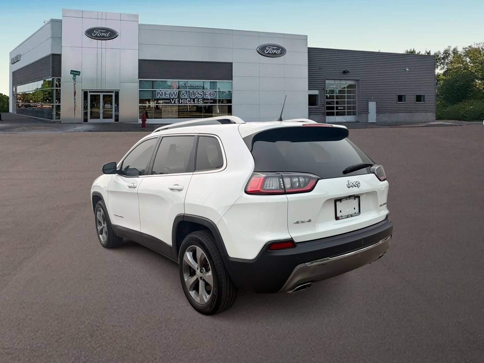 Used 2019 Jeep Cherokee Limited AWD/4WD image 7