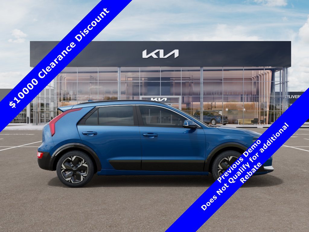 New 2024 Kia Niro Wind FWD image 7