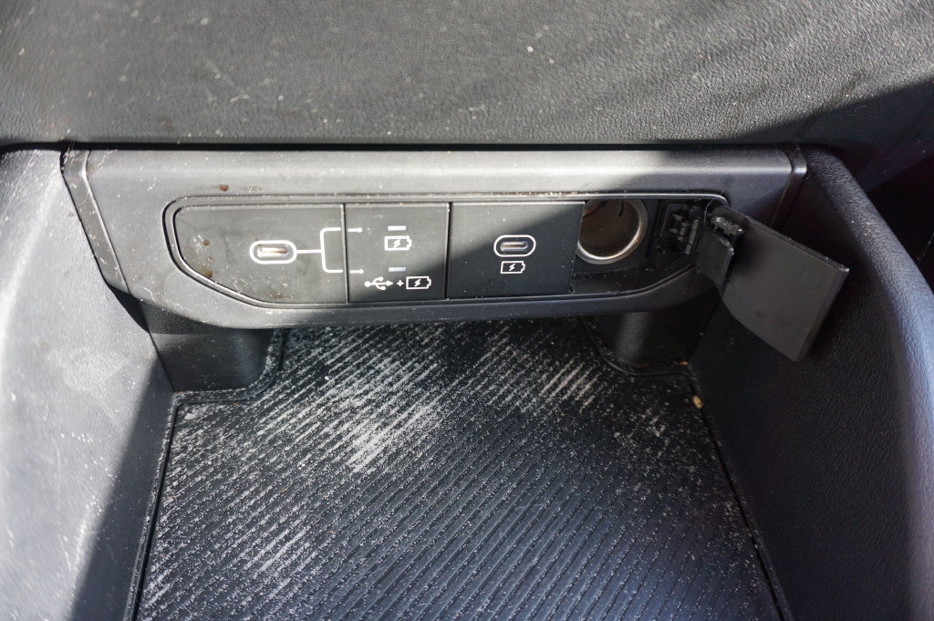 Used 2025 Kia K4 FWD image 11