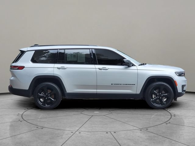 Certified 2024 Jeep Grand Cherokee L Laredo AWD/4WD image 13