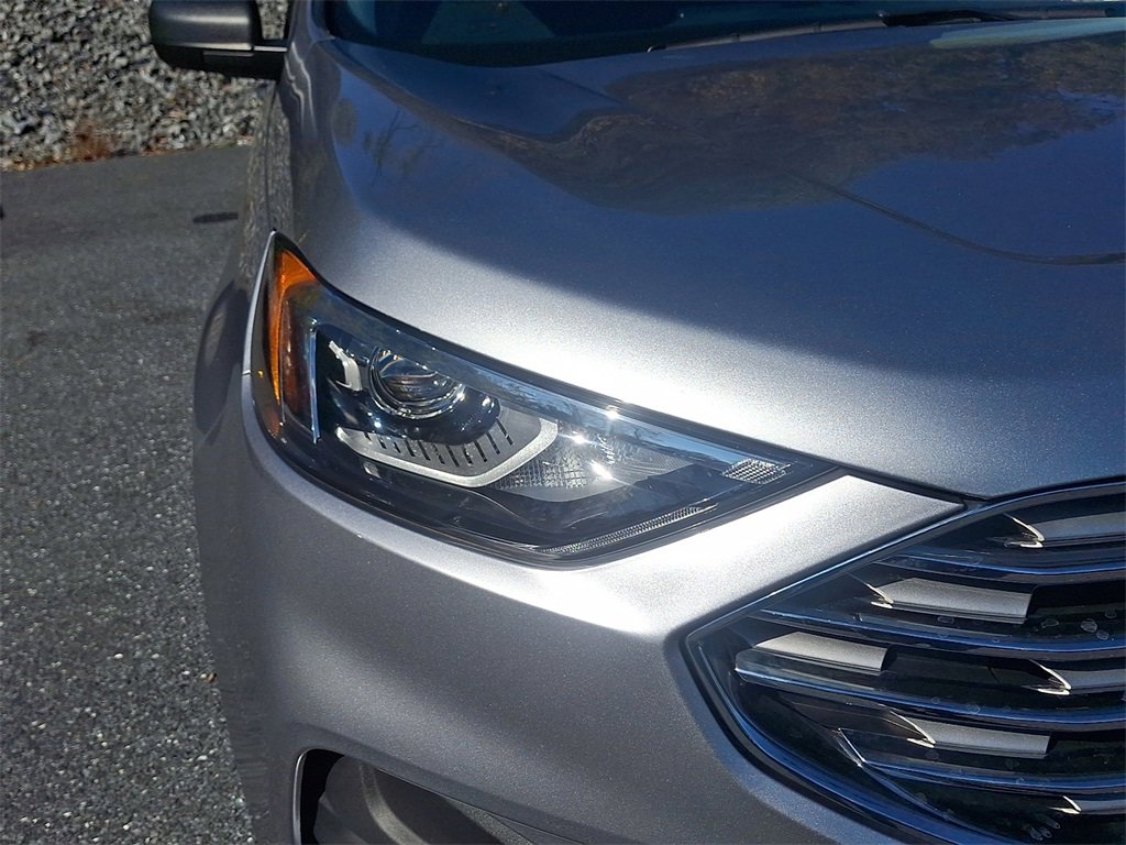 Used 2022 Ford Edge SE image 13