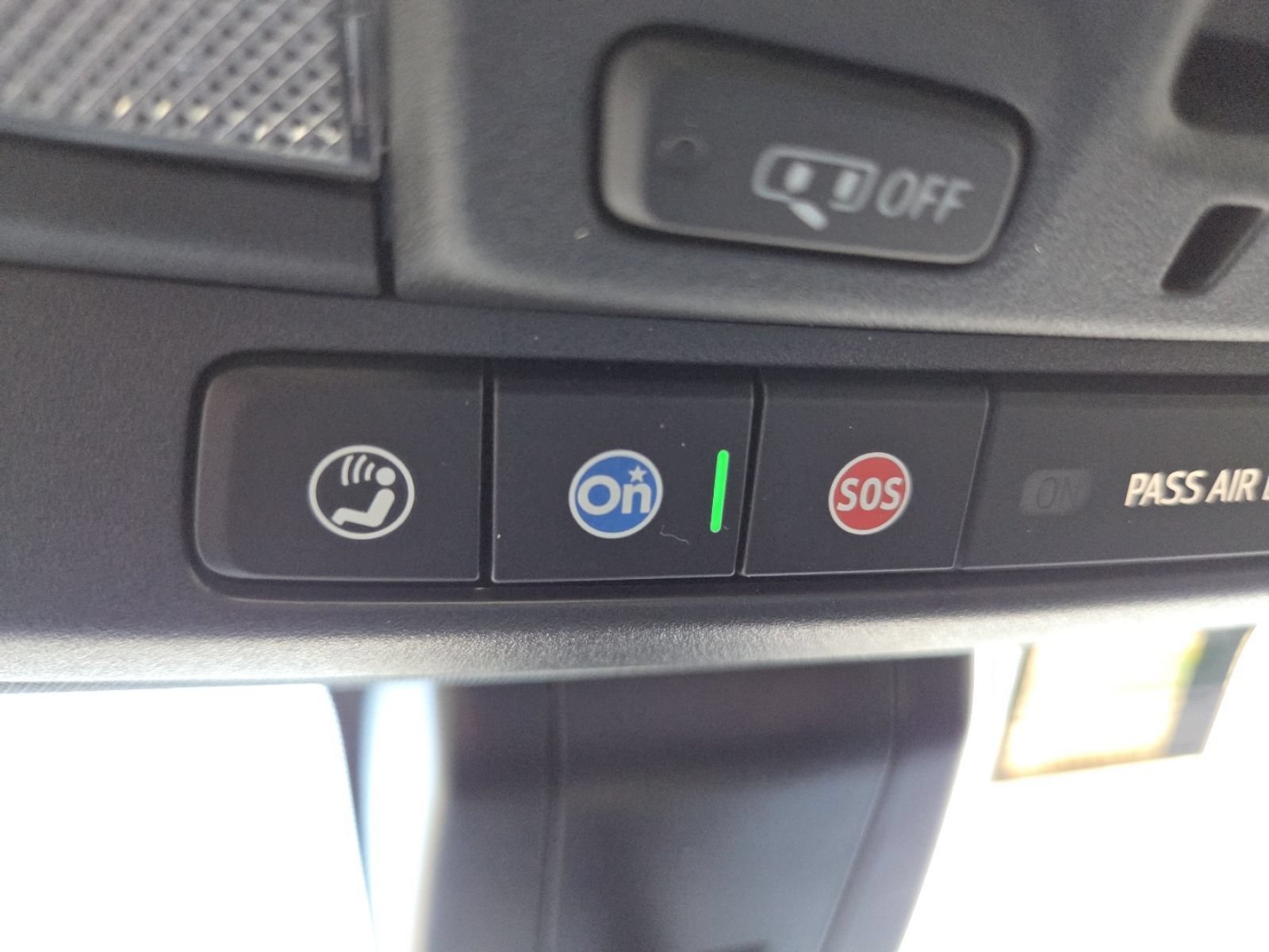 Used 2021 GMC Sierra 1500 AT4 w/ AT4 Premium Package AWD/4WD image 38
