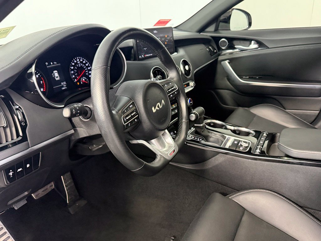 Used 2022 Kia Stinger GT-Line RWD image 13