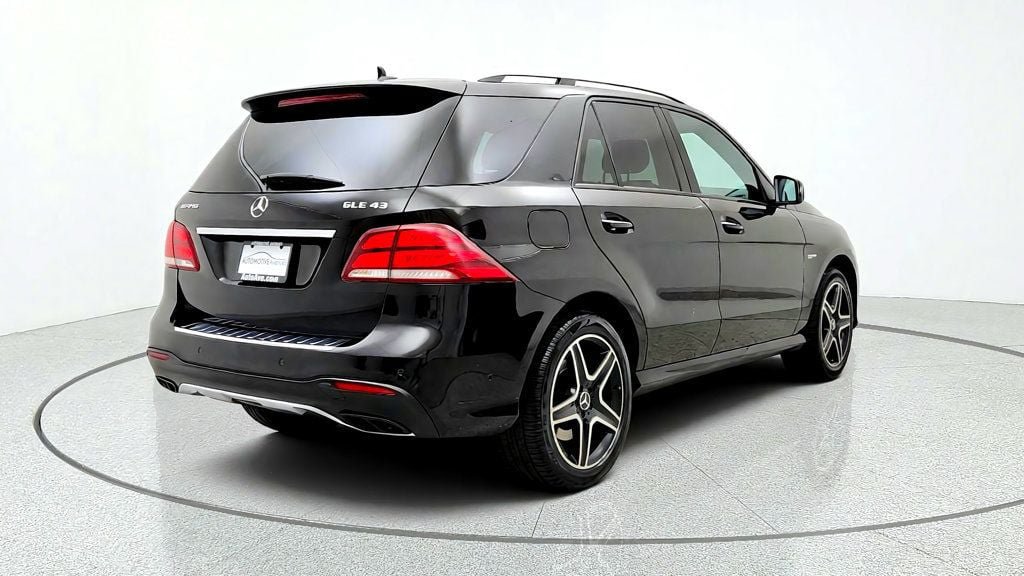 Used 2018 Mercedes-Benz GLE 43 AMG 4MATIC image 5