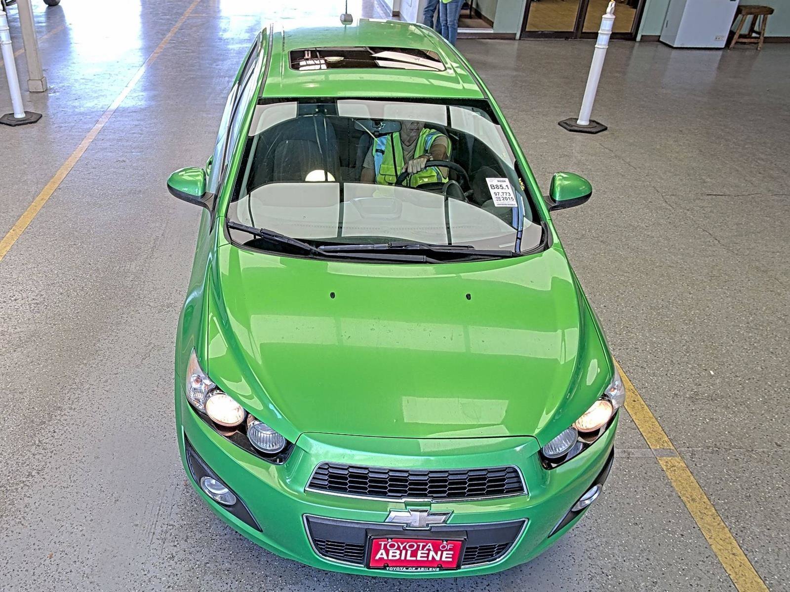 Used 2015 Chevrolet Sonic LT image 9