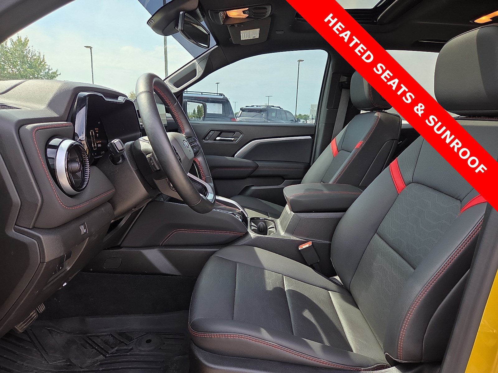 Used 2024 Chevrolet Colorado Z71 w/ LPO, Dark Essentials Package AWD/4WD image 15