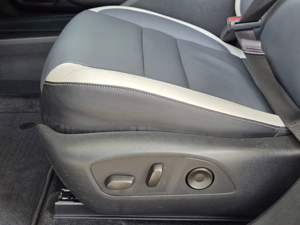 Used 2024 Honda Prologue Touring image 14