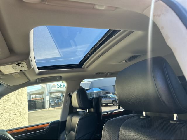 Used 2019 Lexus LX 570 4WD w/ Luxury Package image 15