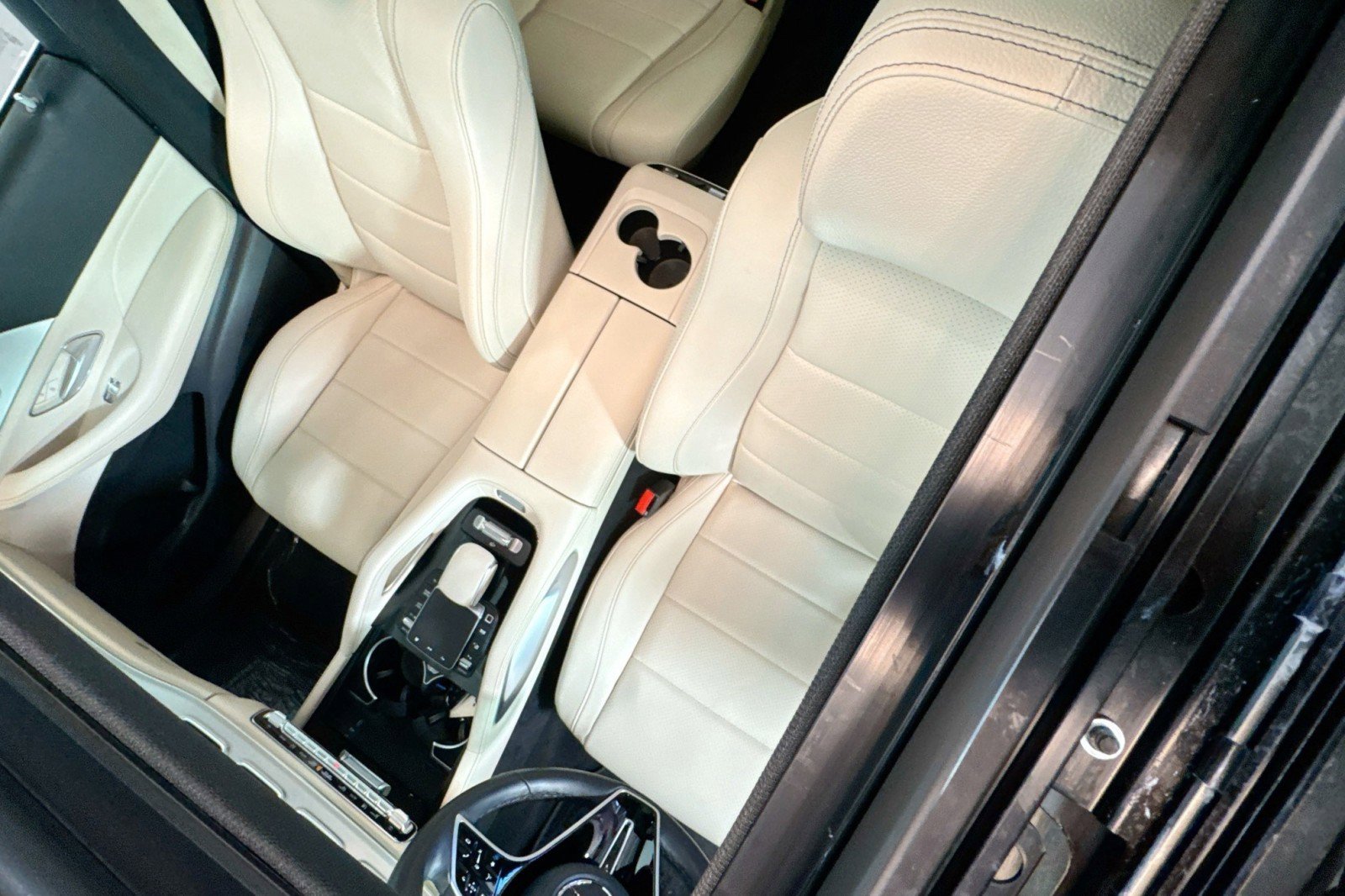 Used 2025 Mercedes-Benz GLS 450 4MATIC image 20