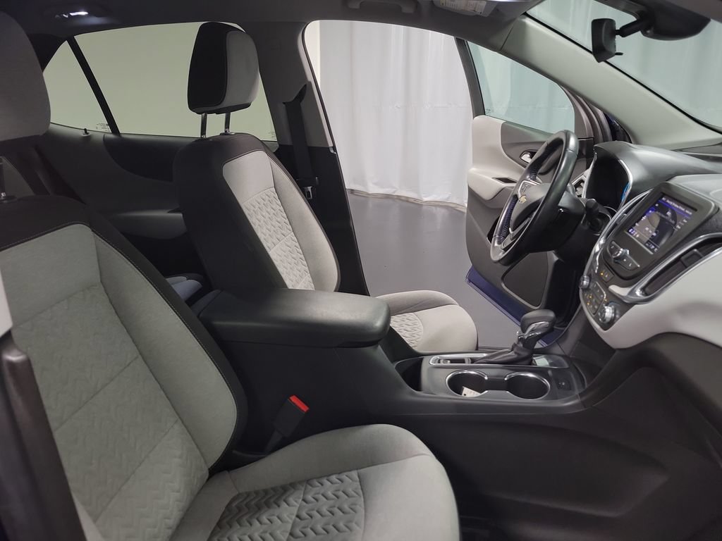 Used 2022 Chevrolet Equinox LT w/ Driver Convenience Package FWD image 31