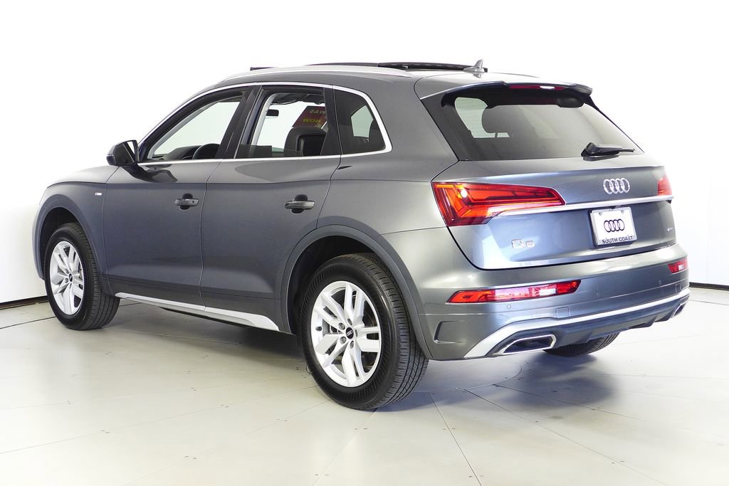 Used 2023 Audi Q5 2.0T Premium w/ Convenience Package AWD/4WD image 9