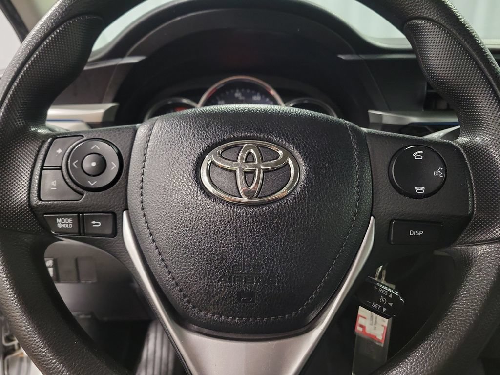 Used 2014 Toyota Corolla LE FWD image 21