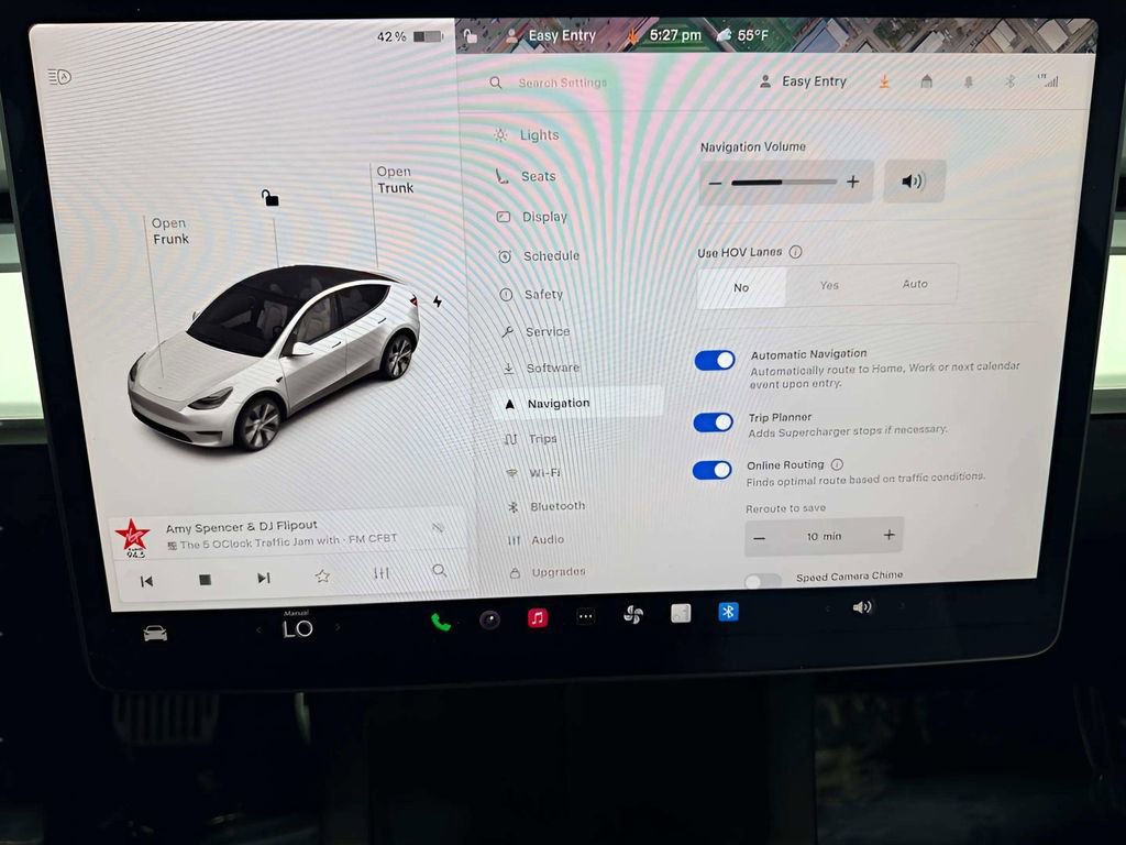 Used 2021 Tesla Model Y Long Range AWD/4WD image 50