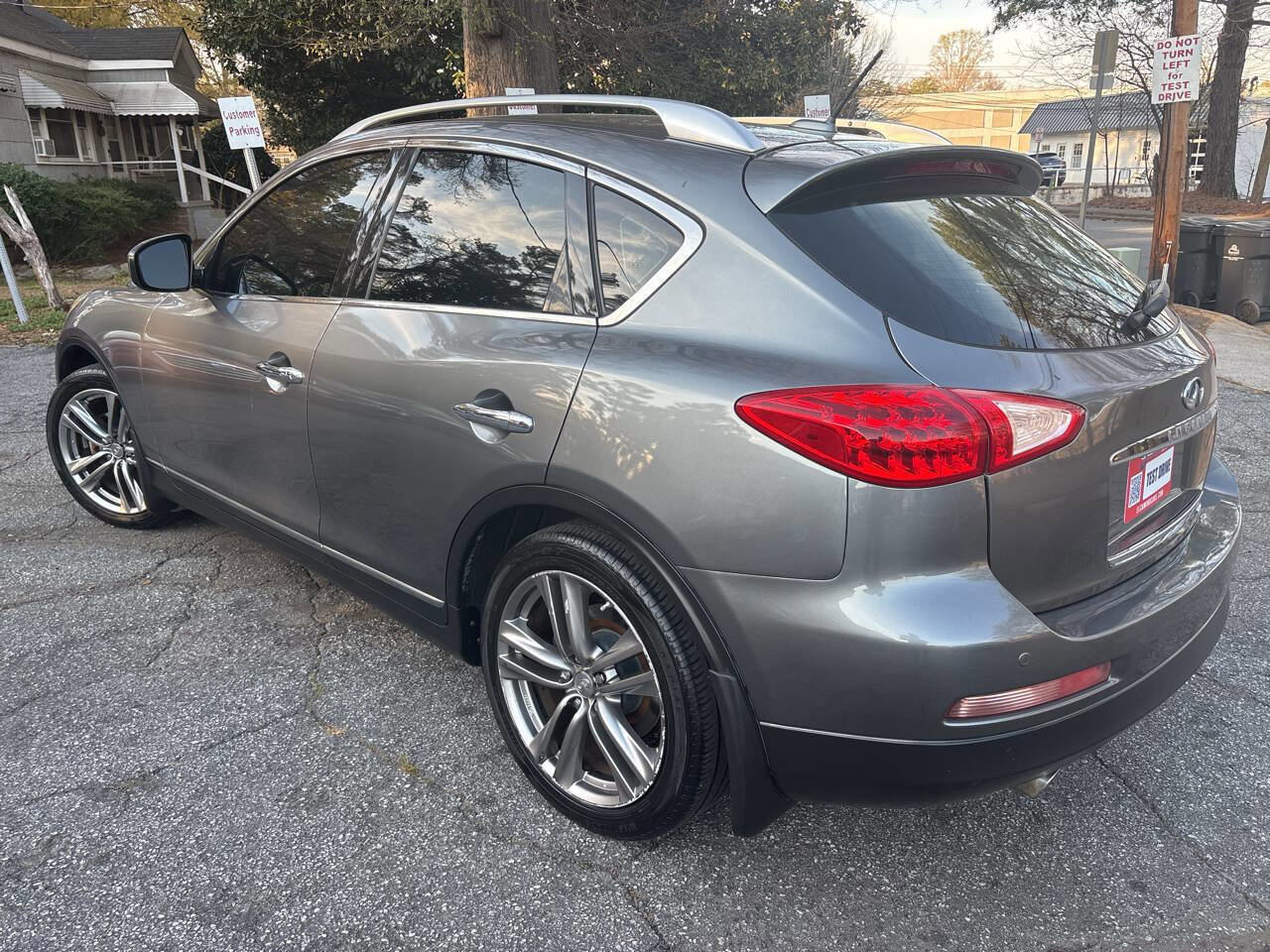 Used 2012 INFINITI EX35 Journey image 3
